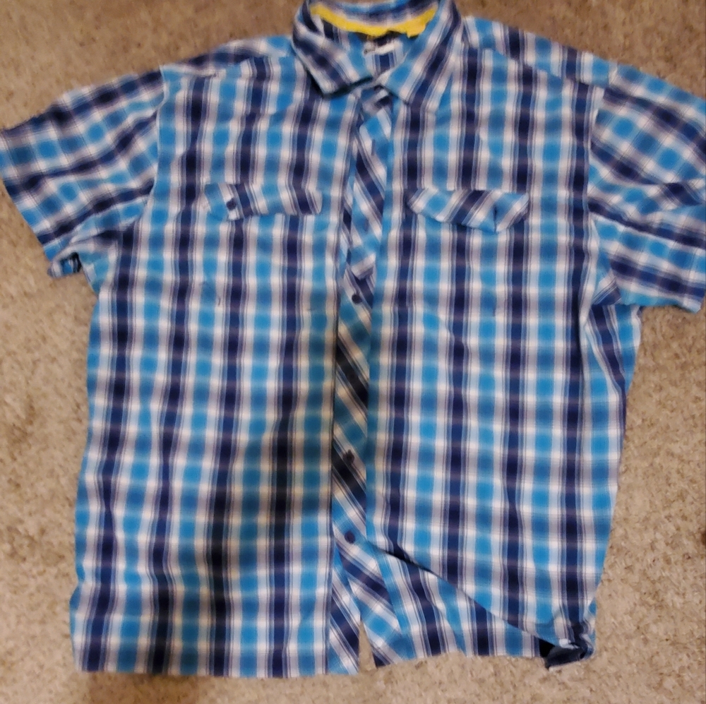 Cabelas shirt